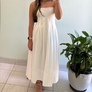 Women’s White Spaghetti Strap Maxi Dress